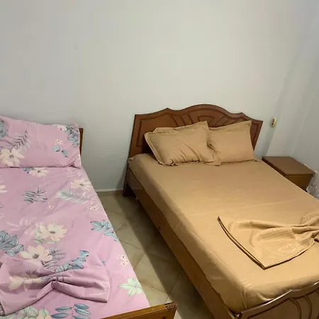 Rosaley Apartamento Golem (Tirana)